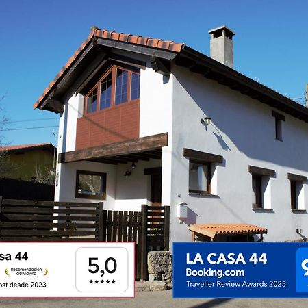 La Casa 44, Con Spa Opcional Sariego Екстериор снимка