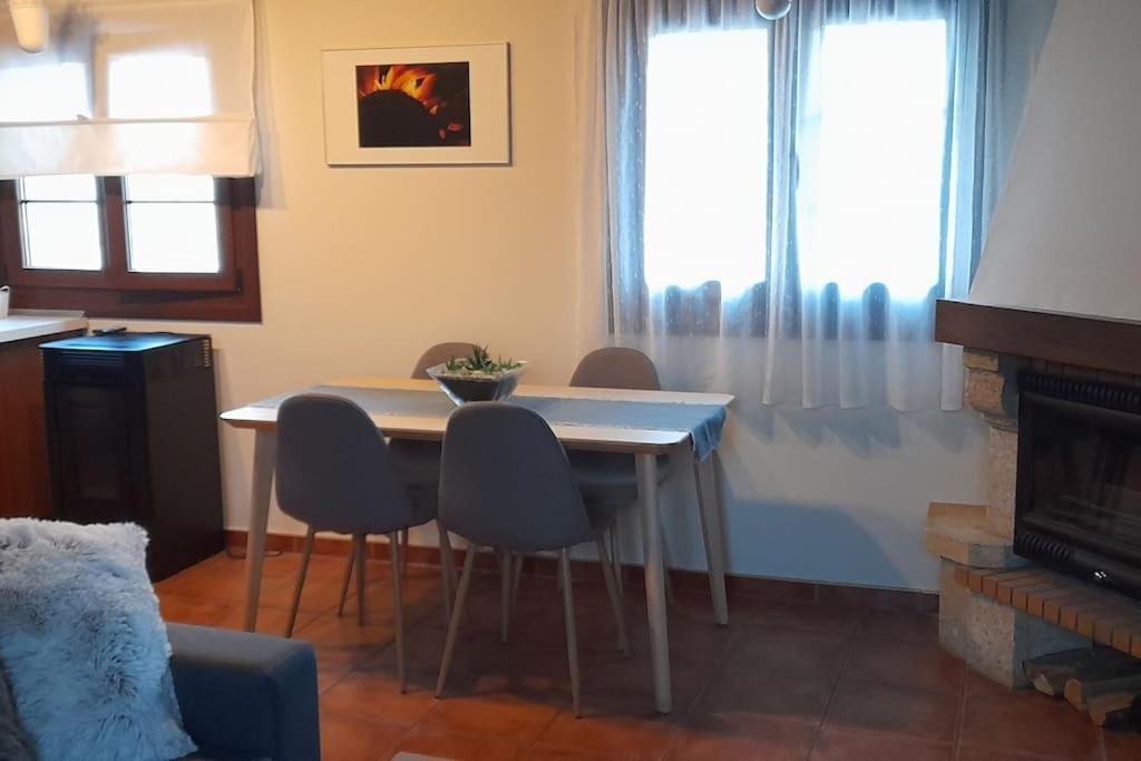 La Casa 44, Con Spa Opcional Sariego Екстериор снимка